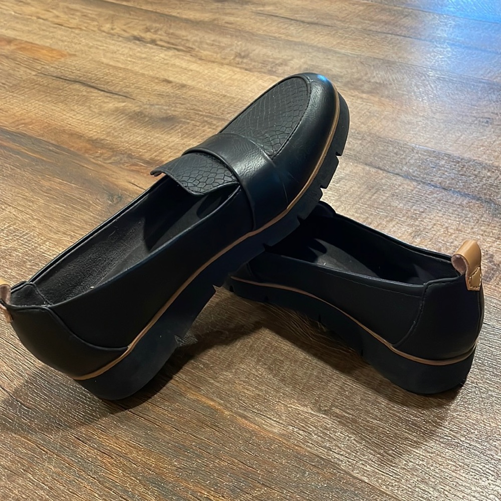 Platform women’s loafer